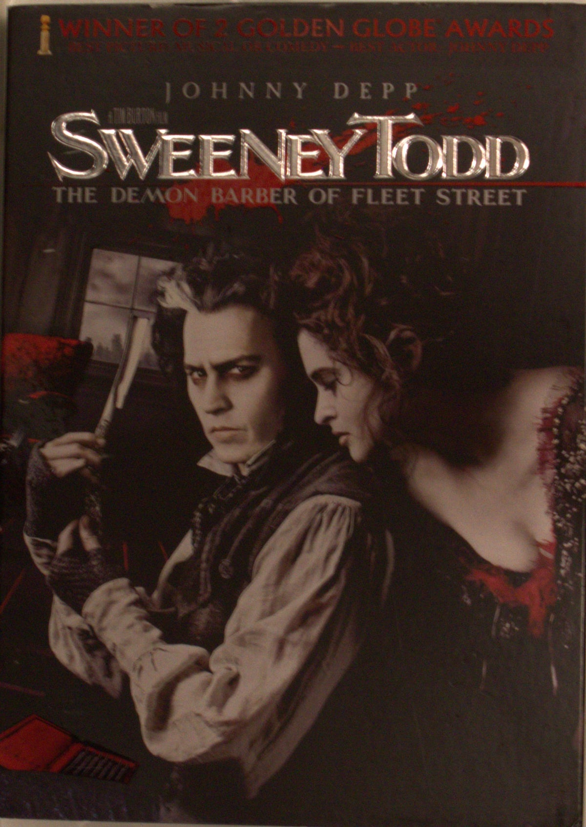 Sweeney Todd: The Demon Barber of Fleet Street (2007) DVD – omslag
