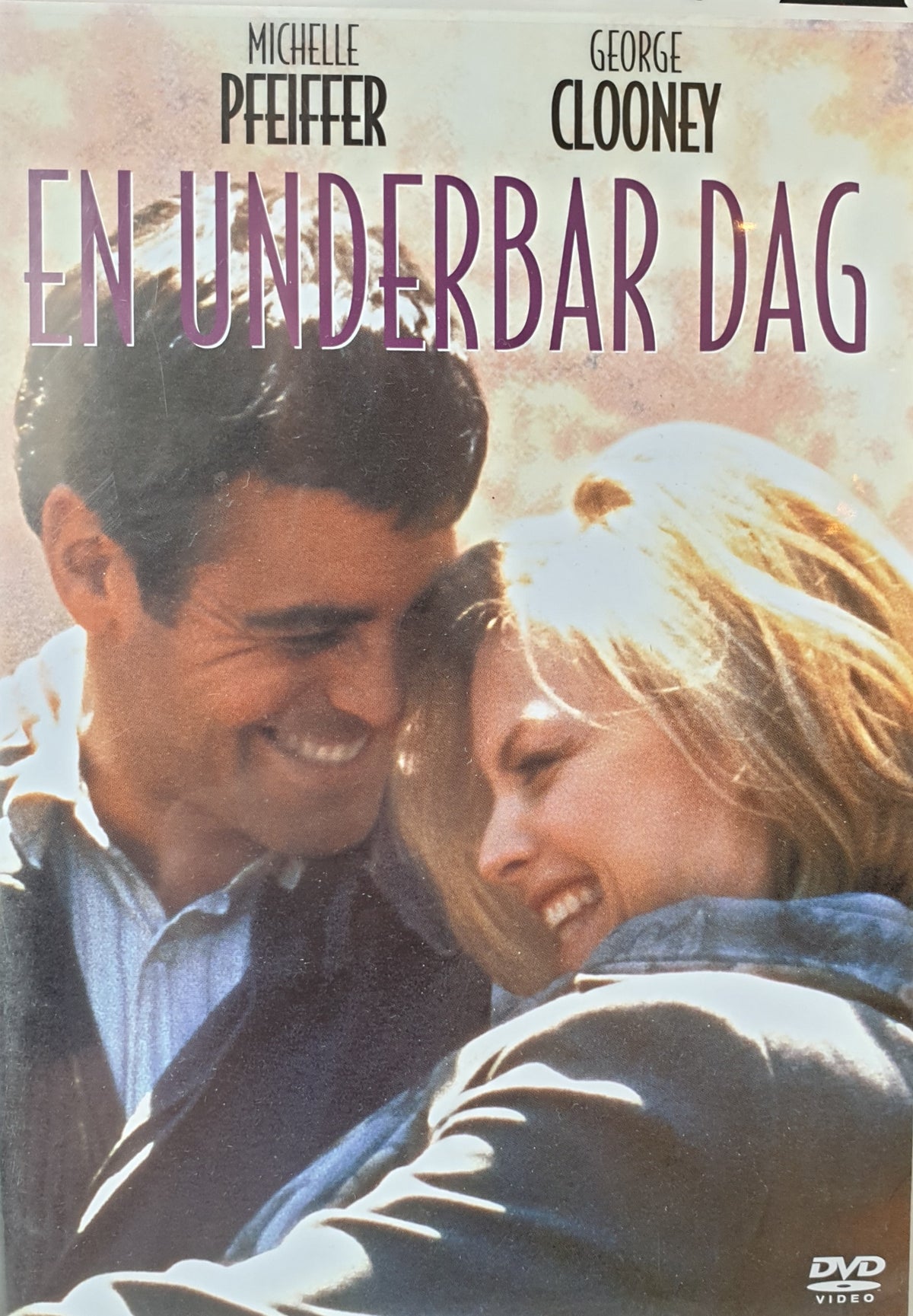 En underbar dag / One Fine Day (1996) DVD – omslag