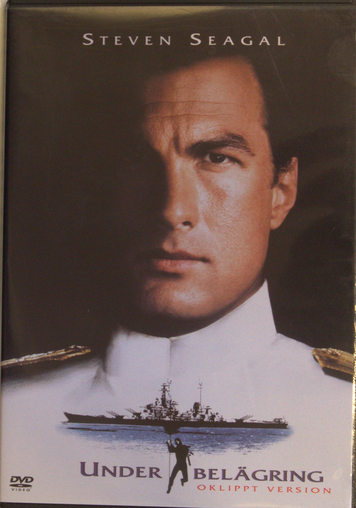 Under belägring – Oklippt version / Under Siege (1992) DVD – omslag