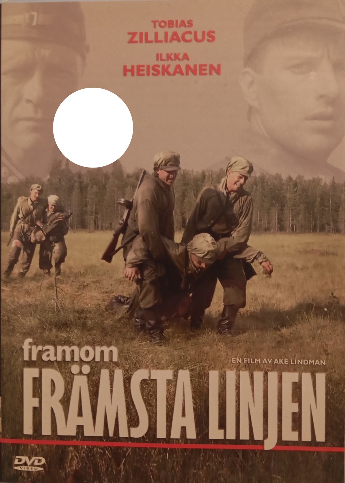 Framom främsta linjen (2004) DVD – omslag