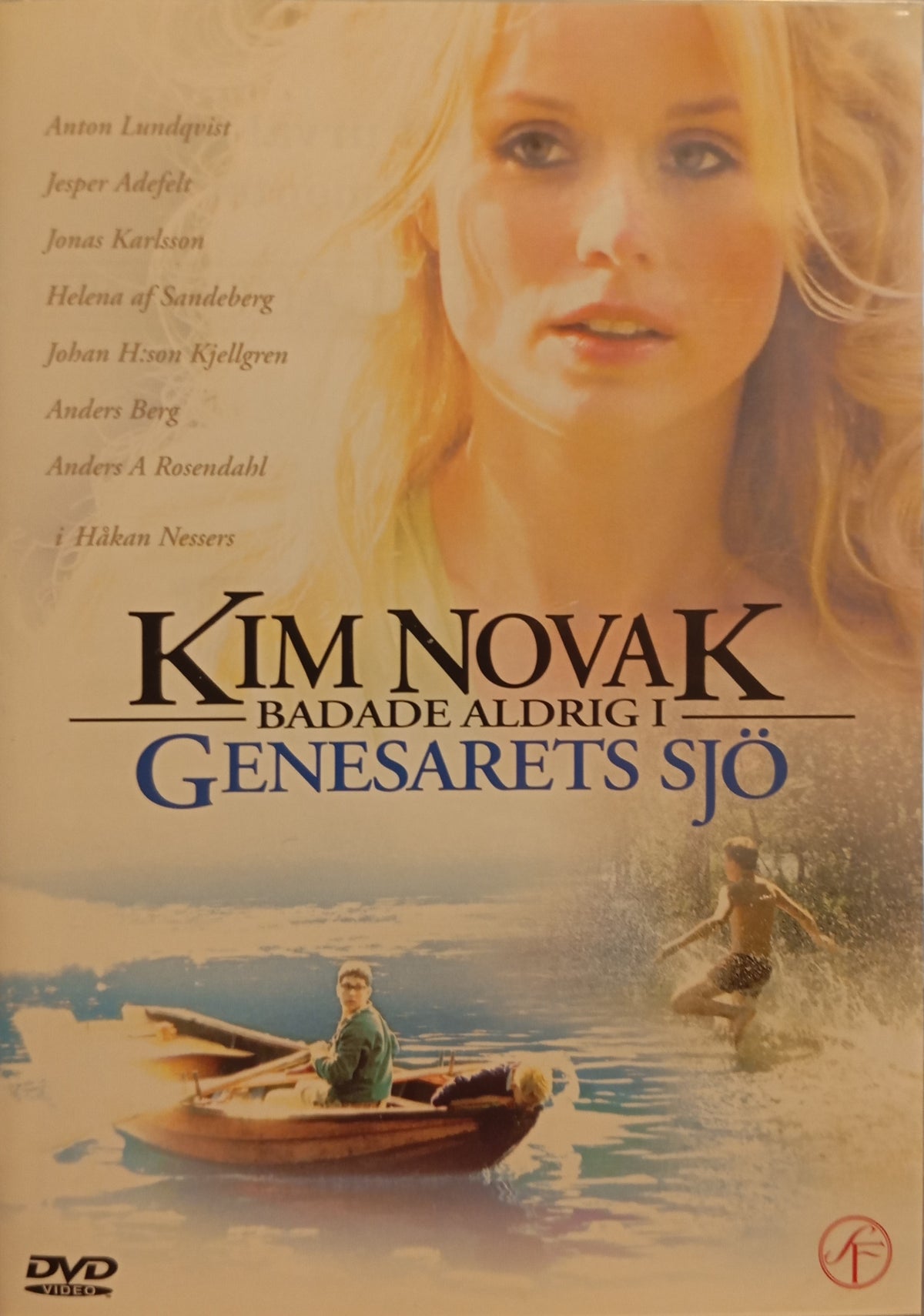 Kim Novak badade aldrig i Genesarets sjö (2005) DVD – omslag