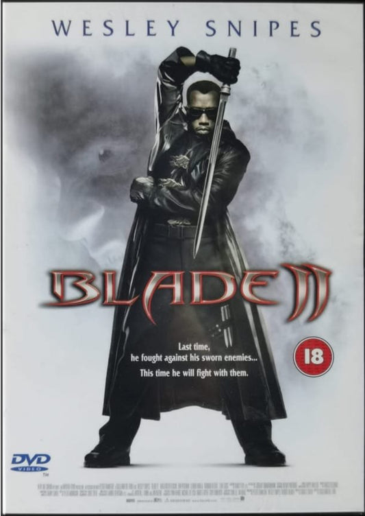BLADE 2 - EJ SVENSK TEXT