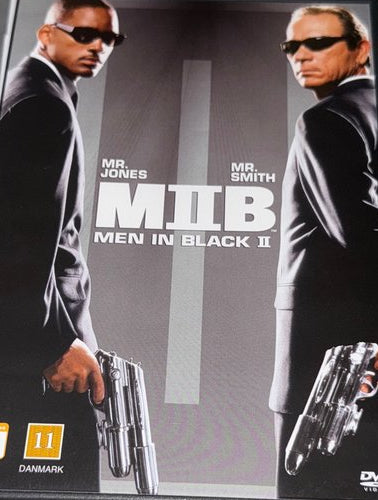 MEN IN BLACK II