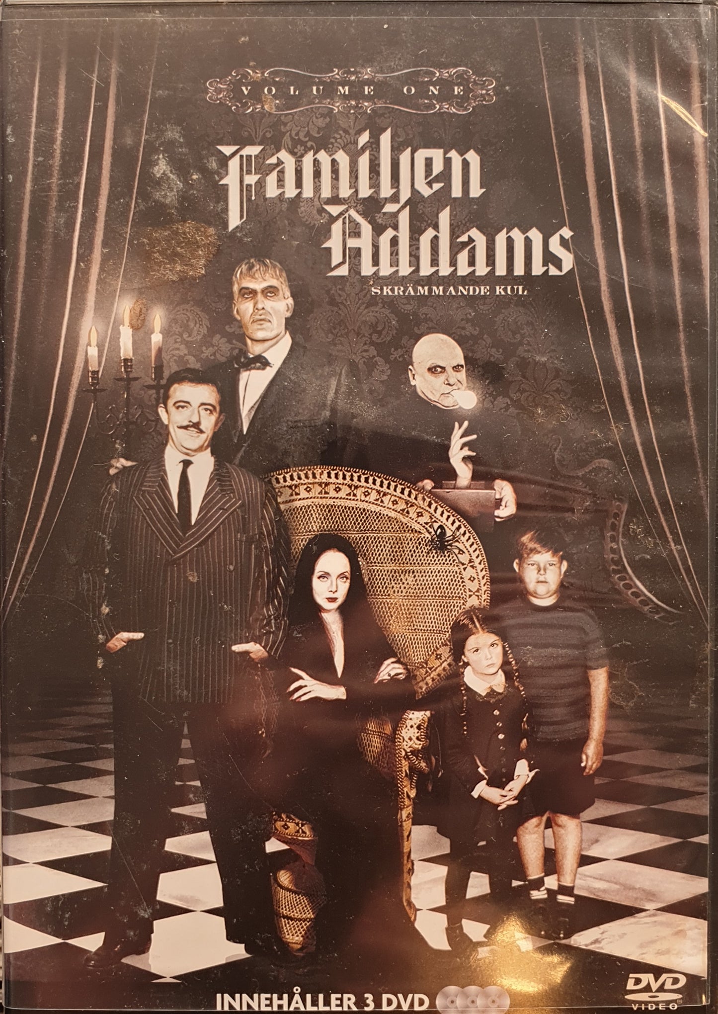 FAMILJEN ADDAMS - VOLUME ONE
